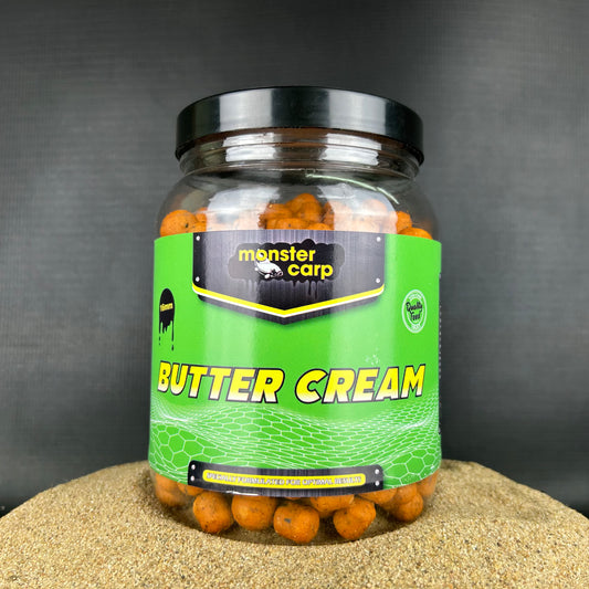 Monster Carp: 16mm Butter Cream Boilies